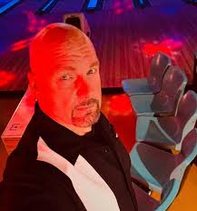 Ya damn right we got bowling shirts! Vintage, just like me… With a loose  hold