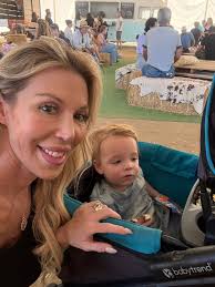 Danielle Olbrantz (@danielleolbrantz) · Petaluma, CA