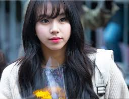 miss son in a suit with her long black hair ~ᵐⁱⁿᵗᵇᵉʳʳʸ🍓