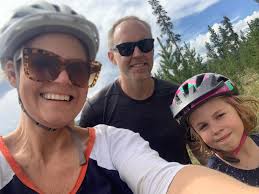 Andrea Robichaud Wenderski(@the.denver.girl) • Instagram 사진 및 동영상