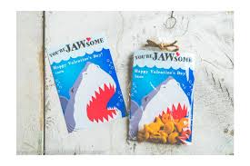 18 Non Lovey Dovey Valentine S Day Cards For Boys And Girls To Give To Their Classmates There's something special about receiving a thoughtful valentine's day card that you made on your your kiddo can worm his way into classmates' hearts with these punny goodie bags.