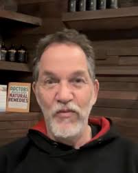 What a great day in Brisbane! @nataliethenaturopath and Peter Berryman  (ATMS President) got to connect with the remedial massage students at the  @australianlearninggroup. If you're interested in learning fitness, massage  or yoga –