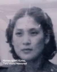 🚨Deadline approaching! Applications for the 𝗨𝗡𝗗𝗢  𝗖𝗢𝗟𝗟𝗔𝗕𝗢𝗥𝗔𝗧𝗜𝗩𝗘 𝗦𝗧𝗨𝗗𝗜𝗢 are open 'til 𝗔𝗨𝗚 𝟭𝟳! Another  cornerstone of the CoLAB experience is our weekly 𝗦𝗘𝗠𝗜𝗡𝗔𝗥𝗦 —  focused, collective sessions led by scholars, critics, and