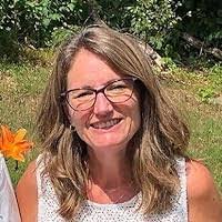 Miranda Mcallister's Instagram, Twitter & Facebook