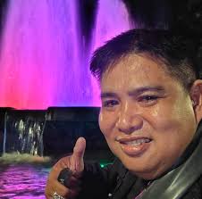 Paedit naman po,yung naliligo daw po sya sa dagat (like Boracay or  Subic).Salamat po😊