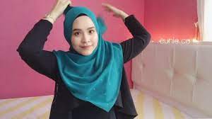 Cara pakai tudung bidang 60. Tudung Bawal Manik Tabur Ala Shawl Youtube