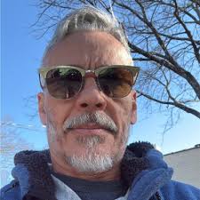 What Does a Salesperson Do? A Guide to Sales Tasks and Skills