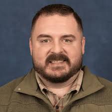 We feel incredibly lucky to live in a college town. We get to work closely  with these passionate students in many different capacities. Chloe Smith,  current BYUi student took an interest in