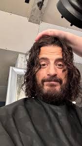 Jonathan Roll's Instagram, Twitter & Facebook