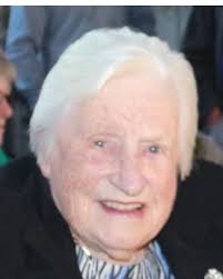 Two very cooperative fishing boats, leaving the harbour at sunrise last  week. Taken from Corora Beach Instagram: @djsedge