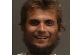 Suspect cries, tries to hug victim in Nashville attempted robbery