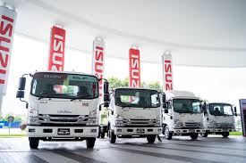 Check isuzu cars loan package price and cheap installments at the nearest isuzu car dealer. Motoring Malaysia Isuzu Malaysia Launches The Latest Isuzu Elf And Isuzu Forward Trucks Also Offering 6 Speed Automated Manual Transmissions Amt For Elf