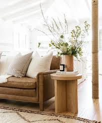 Small Oak Side Table Natural Jenni Kayne In 2020 Living Room Side Table Oak Furniture Living Room Oak Side Table