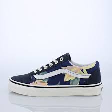 Vans Vintage Floral Ua Old Skool W Vn0a38g10jp Footwear Ycmc Com Vans Me Too Shoes Vintage Floral