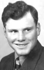 Lindy Barton's Instagram, Twitter & Facebook