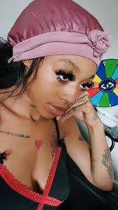 Lash retention and health expert