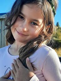 Sienna : Ican Models, Queenstown, New Zealand