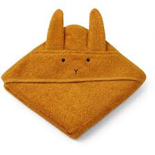All categories bavoir sortie de bain carnet de santé doudou musical poncho de bain bouillotte sèche bonnes affaires coussin non classé sacs et paniers mini paniers tapis a langer nomade ce produit est dans votre wishlist parcourir la wishlist. Cape De Bain Lapin Moutarde Bio Albert Liewood L Little Home Fr Sortie Bain Bebe Enfant