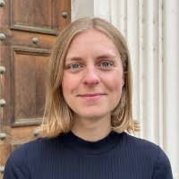 Annette Beyer's Instagram, Twitter & Facebook