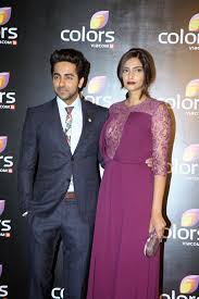 Bollywood Heroines Taller Than Their Male Co Stars From my perspective of only 5 feet in height, she seems pretty tall to me.