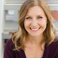 Andrea Weinberg's Instagram, Twitter & Facebook