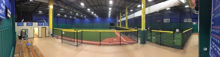 The indoor turf area at hci provides space for fielding, hitting and pitching. 1st Class Facility All Star Performance