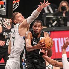 Kd avia, a former russian airline (iata code kd). Kevin Durant Is An Unstoppable Force For Giannis Bucks Sports Illustrated