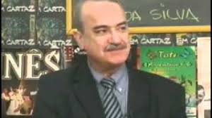 Carlos Eduardo Lins da Silva, autor de "Correspondente Internacional", no  programa Em Cartaz