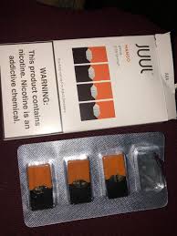 The product has assigned space for 3 extra juul pods as well. Did 7 Eleven Just Sell Me Fake Damn Mango Pods Wtf They Taste Toooooo Mangoey Almost Like A Candy Mixed With A Chemical Taste Or Am I Just Tripping Can Anyone