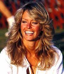 Women with farrah fawcett hairstyle. 5 Most Popular Celebrity Hairstyles For 2015 Frisuren Frisuren 2014 Promi Frisuren