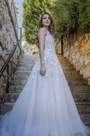 Pin By Billie On Valerie Fashion Beauty Women Wedding Dresses