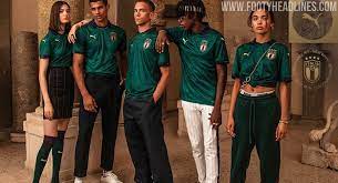 Italien 3rd trikot em 2020 green. Italien Renaissance 2019 2020 Ausweichtrikot Veroffentlicht Nur Fussball