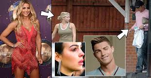 Gemma atkinson was born on november 16, 1984 in bury, greater manchester, england as gemma louise atkinson. Britische Schauspielerin Gemma Atkinson Ging Mit Cristiano Vor Georgina Aus Sie Verrat Was Bei Ihrem Ersten Date Passierte