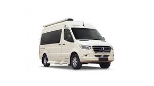 We're the russos features our exciting camper life and overlanding adventures across the us and around the world. 16 Smallest Rvs With Shower And Toilet Jeffsetter Travel