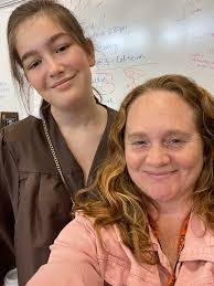 Tammie Thompson's Instagram, Twitter & Facebook