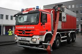 Pin Von Tremelet David Auf German Fire Vehicles Feuerwehr Fahrzeuge Feuerwehr Einsatzfahrzeuge