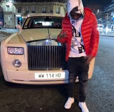 Real badman es una canción de vybz kartel que se estrenó el 2 de abril de 2011, este tema está incluido dentro del disco gaza world riddim. Likkle Vybz Sings About Making Money Daily In New Song Yardhype Com