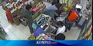 Maybe you would like to learn more about one of these? Motif Mahasiswa Rampok Minimarket Karena Tak Diberi Uang Jajan