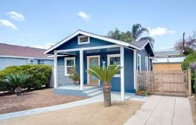 37 breakfast nooks that'll make every morning a little sunnier. Cheery California Bungalow With Fab Yard In The Heart Of Highland Park