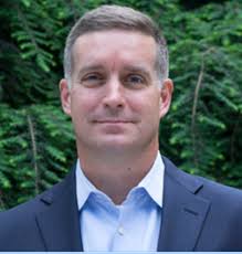 Former Microsoft VP named CEO of Unify Square, a startup that helps  businesses deploy Skype