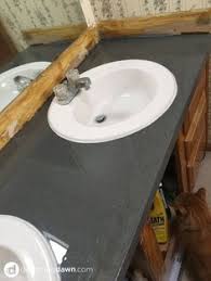 Bathroom countertops bathrooms countertops painting whether you're the type who anxiously waits for sherwin williams and pantone to release the latest palettes each year or are merely tired of the '70s hue that dominates your vanity top, painting over a laminate counter is a relatively inexpensive and simple way to change up the color in your. 10 Best Painting Bathroom Countertops Ideas Bathroom Countertops Countertops Painting Bathroom