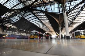 Straight From England Recommend London Paddington Station England Travel