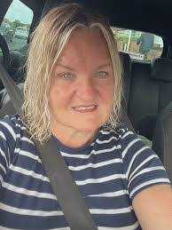 Donna Cato's Instagram, Twitter & Facebook