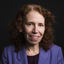 Carolyn Ahern's Instagram, Twitter & Facebook