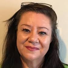 About Georgina Richards