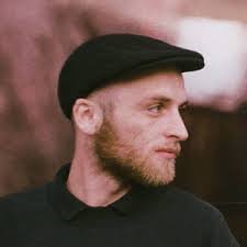 Darcy Flint's Instagram, Twitter & Facebook