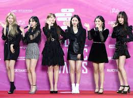 The group consists of sowon, yerin, eunha, yuju, sinb, and umji. 1tdnsc8heygf8m