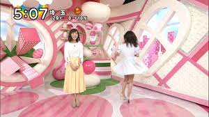 Oha!4 Nakagawa Emiri turns with a skirt and is just before パンチラ. - Porn  Image
