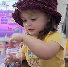 What is the mysterious item at Vons grocery store?