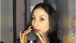 ASMR CANTANDO DISNEY´´